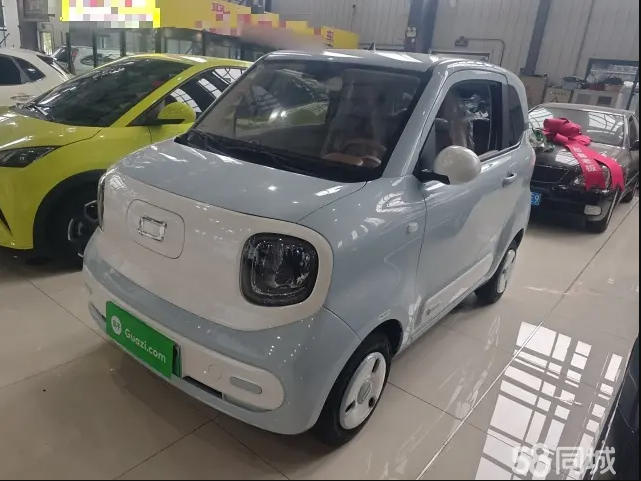 奔腾 小马 2026款 222km 炫彩马